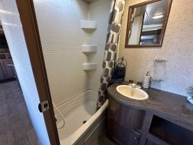 Used 2018 HEARTLAND PROWLER LYNX TRAVEL TRAILER - 30LX - LA Auto Star located in Virginia Beach, VA