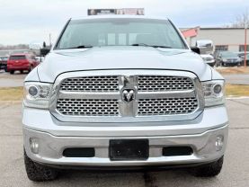 2017 RAM 1500 CREW CAB PICKUP V8, HEMI, 5.7 LITER LARAMIE PICKUP 4D 5 1/2 FT