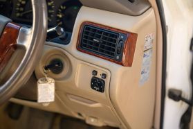 1999 TOYOTA CROWN SEDAN 2JZ-FSE ROYAL SALOON G