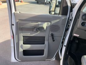 2010 FORD E350 SUPER DUTY 34FT BUCKET VAN VERSALIFT VANTEL 29-N BUCKET TRUCKS V8, 5.4 LITER VAN 3D - Eddies Auto Sales