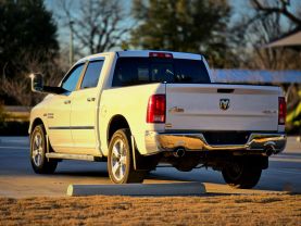 2016 RAM 1500 CREW CAB PICKUP V8, HEMI, 5.7 LITER SLT PICKUP 4D 5 1/2 FT