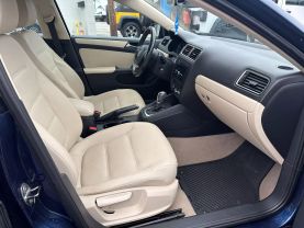 Used 2012 VOLKSWAGEN JETTA SEDAN 5-CYL, 2.5 LITER 2.5L SE SEDAN 4D - LA Auto Star located in Virginia Beach, VA
