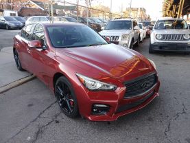 2015 INFINITI Q50