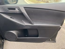 2010 MAZDA MAZDA3