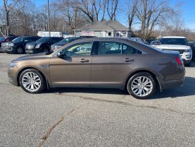 2015 FORD TAURUS