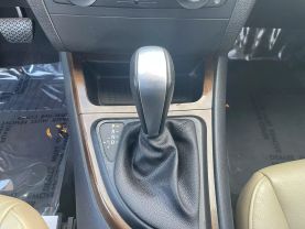 2011 Bmw 1 Series - Image 27