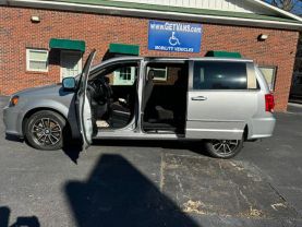2016 DODGE GRAND CARAVAN PASSENGER PASSENGER V6, FLEX FUEL, 3.6 LITER SE MINIVAN 4D
