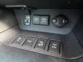 Used 2018 TOYOTA HIGHLANDER SUV V6, 3.5 LITER SE SPORT UTILITY 4D - LA Auto Star located in Virginia Beach, VA
