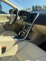 2015 VOLVO XC60 SUV 4-CYL, DRIVE-E, 2.0T T5 PREMIER SPORT UTILITY 4D (2015.5)