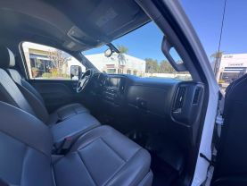 2017 Chevrolet Silverado 3500 Hd Crew Cab & Chassis - Image 35