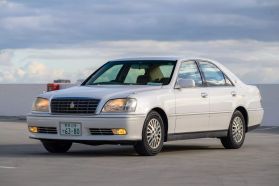 1999 TOYOTA CROWN SEDAN 2JZ-FSE ROYAL SALOON G