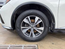 2019 NISSAN MURANO SUV V6, 3.5 LITER S SPORT UTILITY 4D at Motors On Wheels - used car dealership in Houston, Texas.
