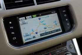 2016 Land Rover Range Rover Sport - Image 28