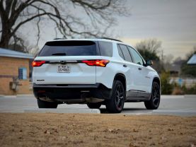 2022 CHEVROLET TRAVERSE SUV V6, 3.6 LITER PREMIER SPORT UTILITY 4D