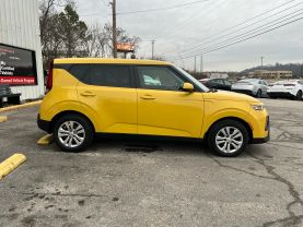 2020 KIA SOUL WAGON 4-CYL, 2.0 LITER LX WAGON 4D