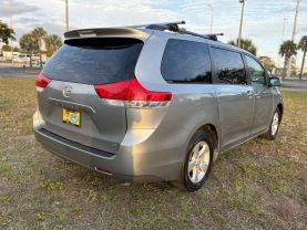 2011 TOYOTA SIENNA VAN V6, 3.5 LITER LE MINIVAN 4D