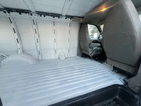 2013 CHEVROLET EXPRESS 2500 CARGO CARGO V8, FLEX FUEL, 4.8 LITER VAN 3D