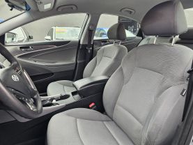 2012 HYUNDAI SONATA SEDAN 4-CYL, HYBRID, 2.4 LITER HYBRID SEDAN 4D