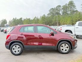 2017 Chevrolet Trax Ls Sport Utility 4d - Image 9