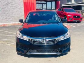 2017 HONDA ACCORD SEDAN 4-CYL, I-VTEC, 2.4 LITER LX SEDAN 4D