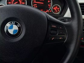 2016 Bmw 3 Series 320i Sedan 4d - Image 28