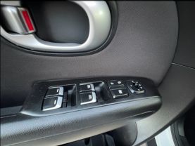2018 KIA SOUL WAGON 4-CYL, 2.0 LITER + WAGON 4D