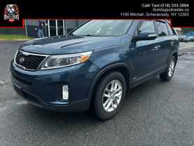 2015 KIA SORENTO SUV 4-CYL, GDI, 2.4 LITER LX SPORT UTILITY 4D