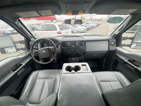 2015 FORD F250 SUPER DUTY CREW CAB PICKUP V8, FLEX FUEL, 6.2 LITER XL PICKUP 4D 8 FT