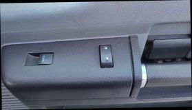 2013 Ford F450 Super Duty Crew Cab & Chassis 176" W.b. 4d - Image 25