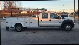 2013 Ford F450 Super Duty Crew Cab & Chassis 176" W.b. 4d - Image 6
