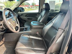 2011 CHEVROLET AVALANCHE SUV V8, FLEX FUEL, 5.3 LITER LT SPORT UTILITY PICKUP 4D 5 1/4 FT