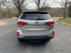 2015 KIA SORENTO SUV V6, GDI, 3.3 LITER EX SPORT UTILITY 4D