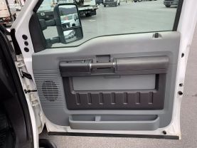 2011 FORD F550 SUPER DUTY CREW CAB 9FT KNAPHEIDE SERVICE BED TRUCK SERVICE/UTILITY TRUCKS V8, TURBO DIESEL, 6.7 LITER 176" W.B. 4D - Eddies Auto Sales