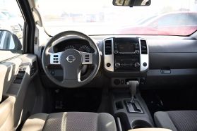2016 NISSAN FRONTIER CREW CAB PICKUP V6, 4.0 LITER SV PICKUP 4D 5 FT