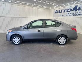 2017 NISSAN VERSA