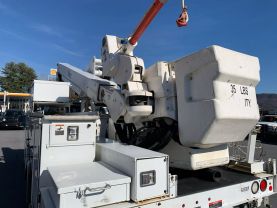 2016 FORD F550 SUPER DUTY 45FT BUCKET TRUCK  ALTEC AT40M BUCKET TRUCKS V8, TURBO DIESEL, 6.7 LITER XL 165" W.B. 2D - Eddies Auto Sales