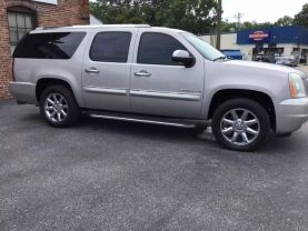 2007 GMC YUKON XL 1500 SUV V8, 6.2 LITER DENALI SPORT UTILITY 4D