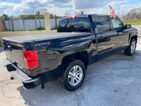 2017 CHEVROLET SILVERADO 1500 CREW CAB PICKUP V8, ECOTEC3, 5.3 LITER LT PICKUP 4D 5 3/4 FT