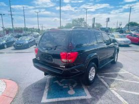 2005 TOYOTA SEQUOIA SUV V8, 4.7 LITER SR5 SPORT UTILITY 4D
