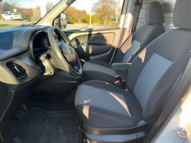2018 Ram Promaster City Tradesman Cargo Van 4d - Image 7