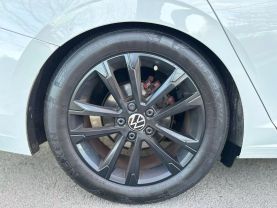 2023 VOLKSWAGEN JETTA