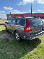 2009 Volvo Xc70 - Image 2