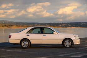 1999 TOYOTA CROWN SEDAN 2JZ-FSE ROYAL SALOON G