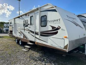 2014 KEYSTONE RV PASSPORT - - 2920BH