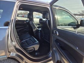 2015 Jeep Grand Cherokee - Image 12