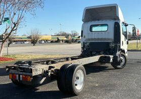 2023 Chevrolet Silverado 2500 Hd Regular Cab Work Truck Pickup 2d 8 Ft - Image 3