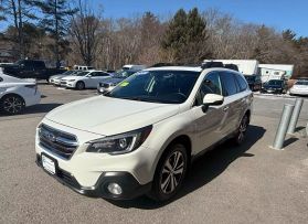 2019 SUBARU OUTBACK WAGON 6-CYL, 3.6 LITER 3.6R LIMITED WAGON 4D - Gesner Auto Inc in Taunton, MA, 41.88613, -71.14527