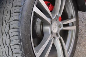 2004 Porsche Cayenne - Image 11