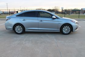 2016 HYUNDAI SONATA PLUG-IN HYBRID