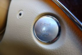 2009 MERCEDES-BENZ S-CLASS SEDAN V8, 5.5 LITER S 550 4MATIC SEDAN 4D